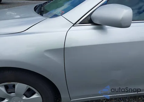 2011 Toyota Camry Le z USA, uszkodzony, nr VIN 4T1BF3EK4BU161767